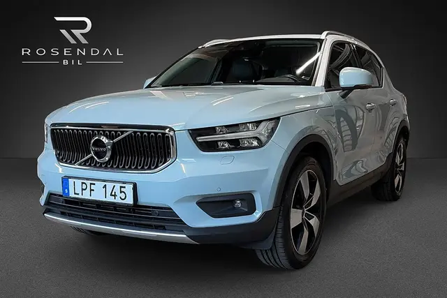 Volvo XC40 D4 AWD Momentum Intro Edition 1-Ägare Kamrembytt